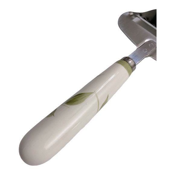 Olive Branch
Cheese Planer/ Cheese slicer - Picture 9 of 10